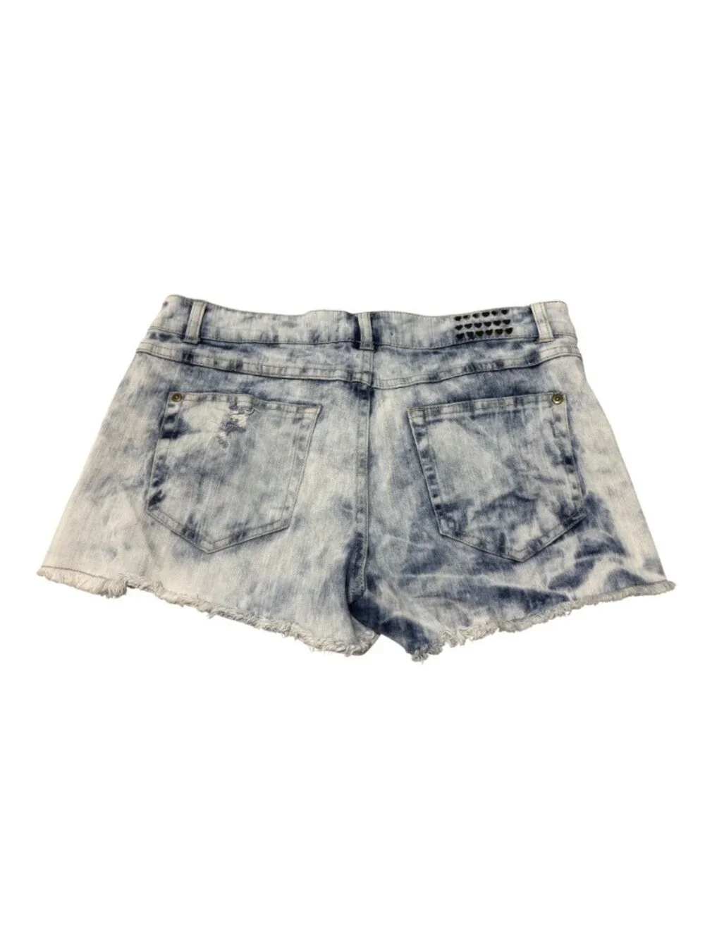 Forever 21 Premium Denim Distressed High-Rise Shorts Silver Heart Details Size 3